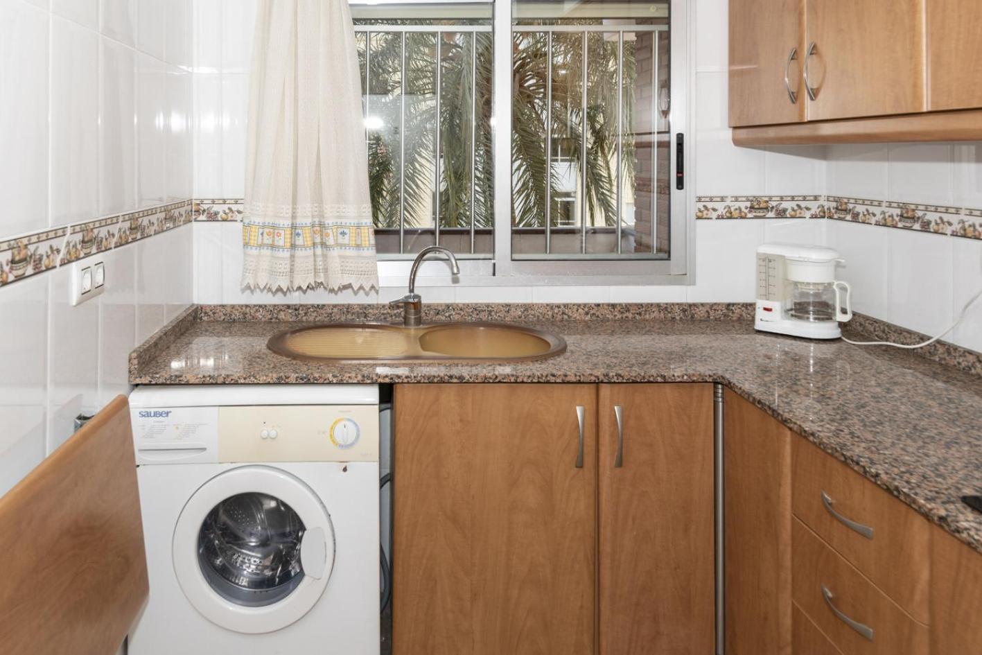 Lider, 2-I Apartment Кулера Екстериор снимка